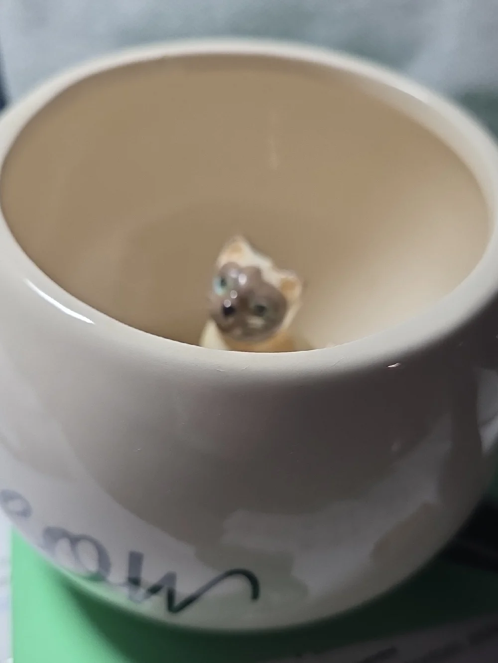 MEOW World Market Mug Cup White Siamese Kitty Peekaboo Cat